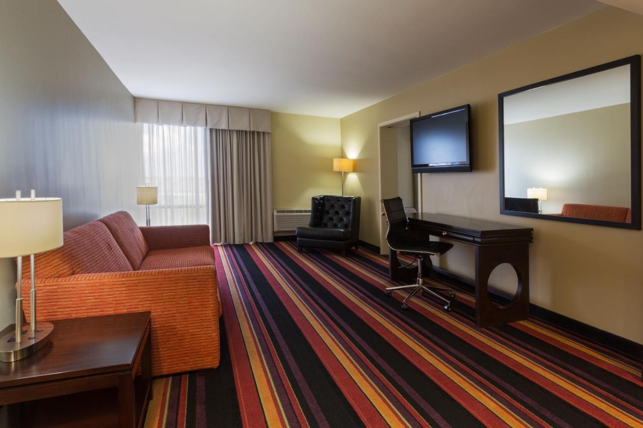 Clarion Hotel New Orleans - Airport & Conference Center Kenner Εξωτερικό φωτογραφία