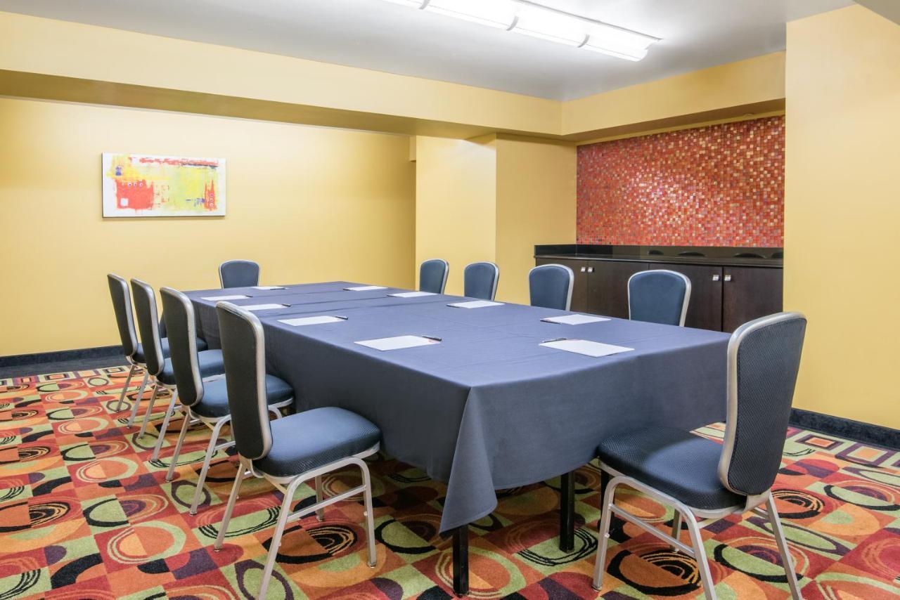 Clarion Hotel New Orleans - Airport & Conference Center Kenner Εξωτερικό φωτογραφία